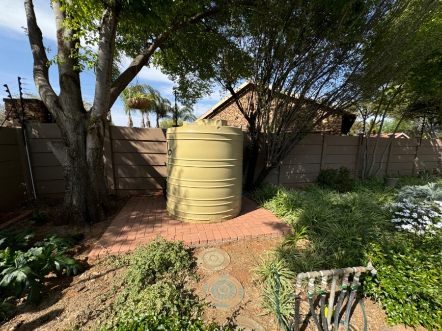  Bedroom Property for Sale in El Toro Park Northern Cape